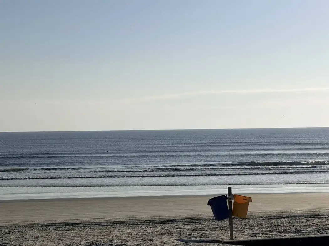 Beach sky for rocket launches near New Smyrna Beach